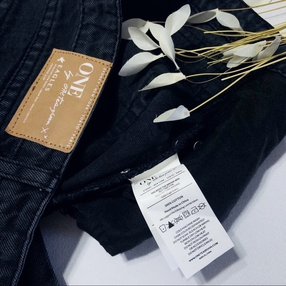 ONE TEASPOON Fox Black Eagles - Picture 8 of 8